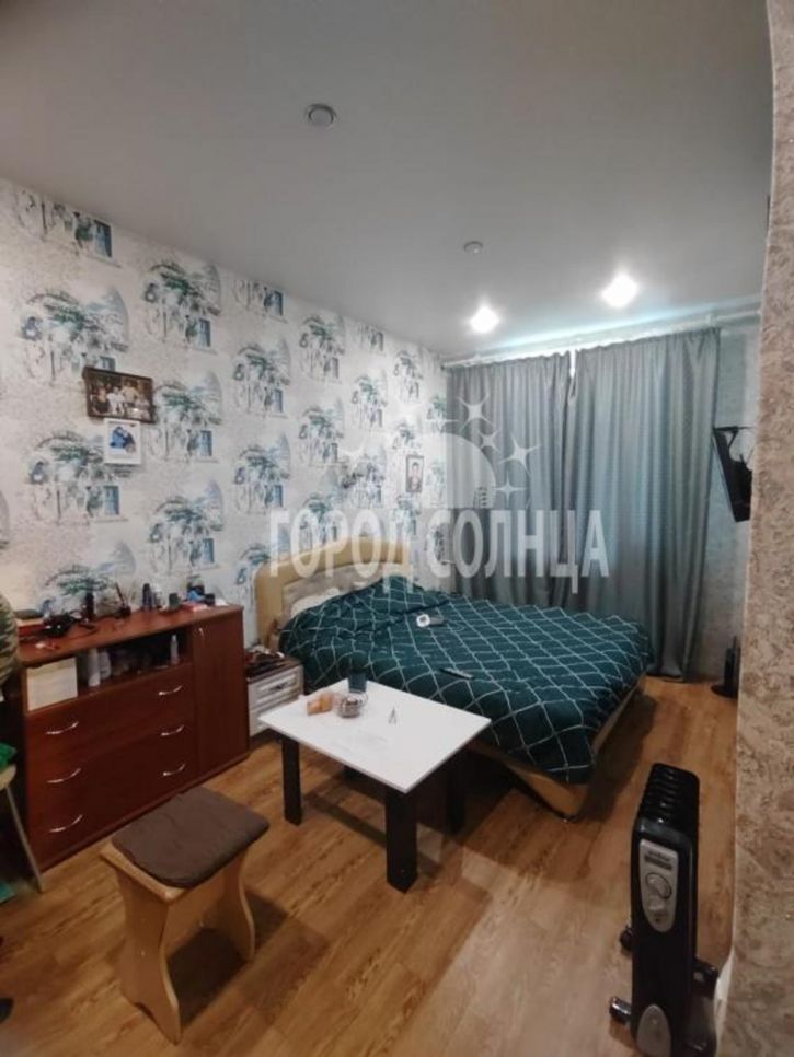 3-комн квартира 11-я линия, 181