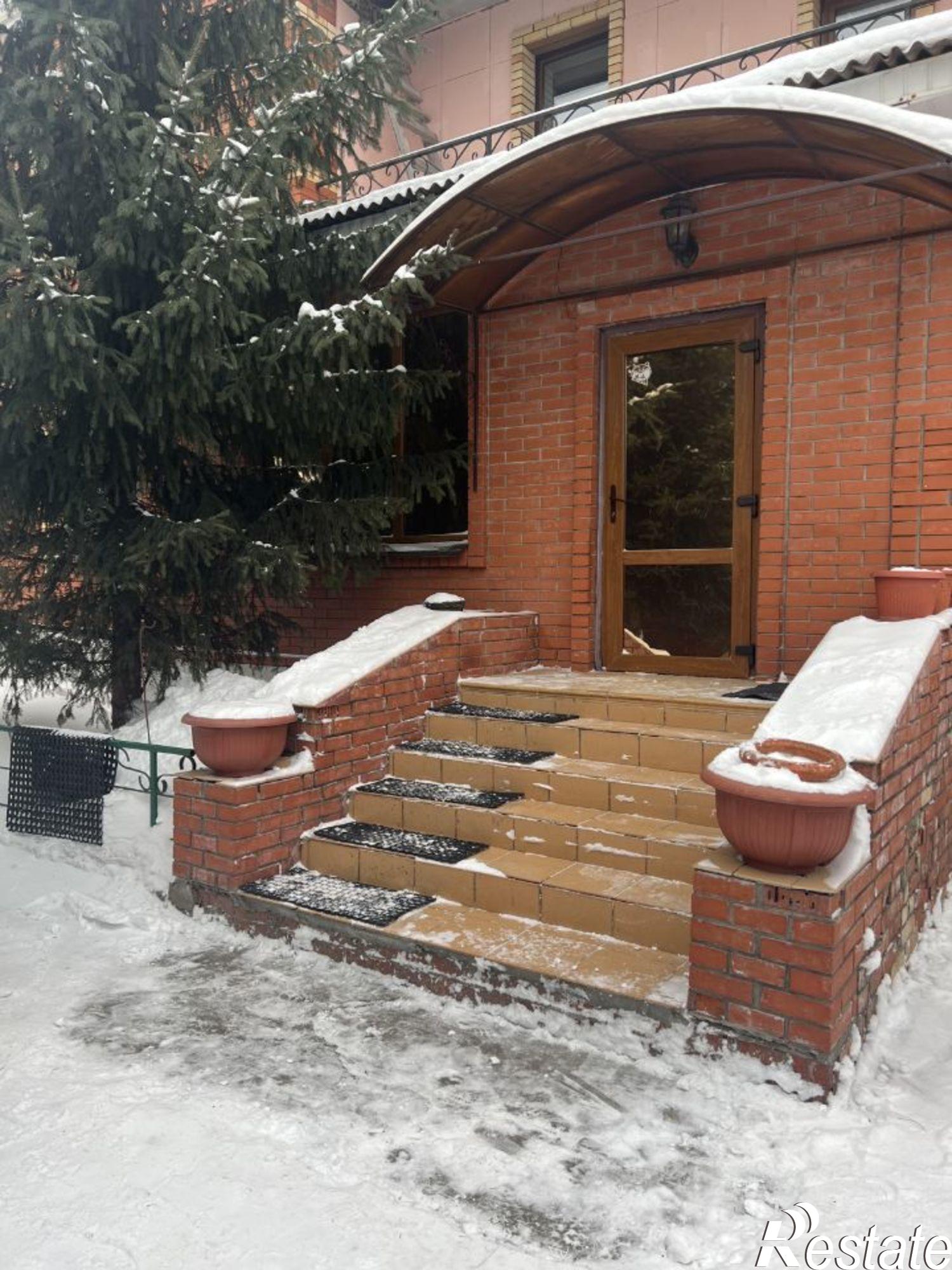 Купить дачу, дом, коттедж за 23 500 000 рублей на Широкая улица, 36