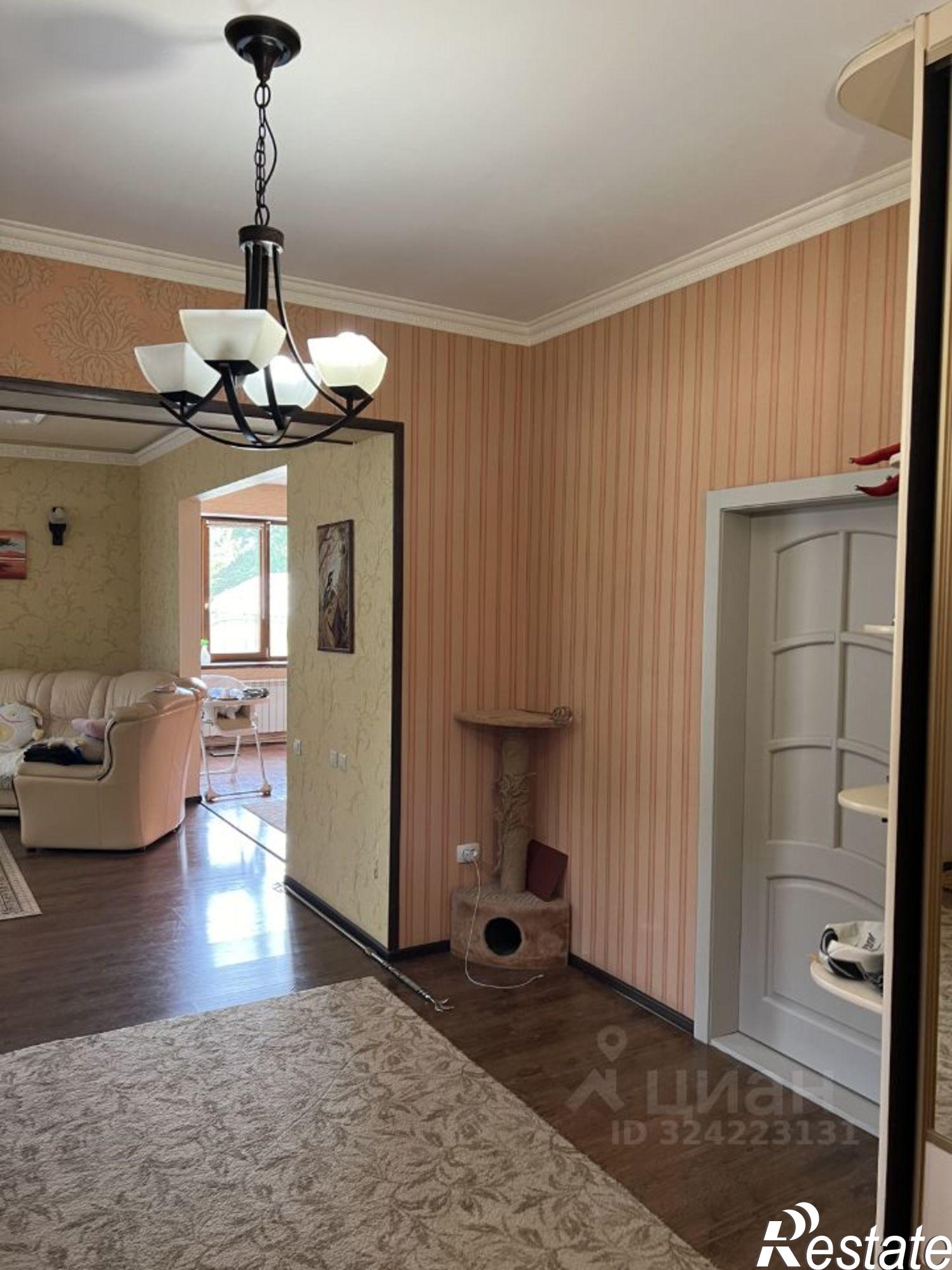 Купить дачу, дом, коттедж за 23 500 000 рублей на Широкая улица, 36