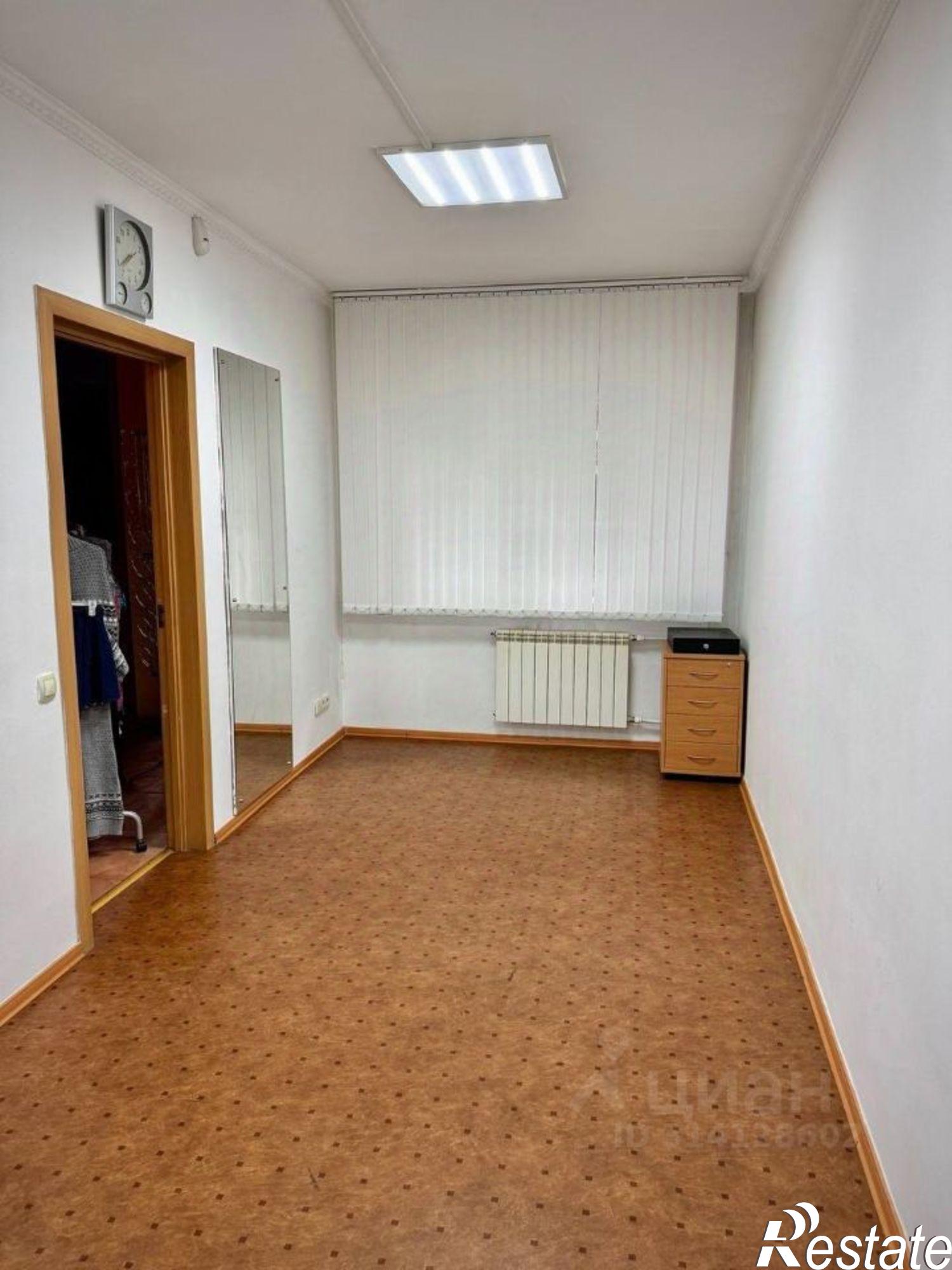 Купить дачу, дом, коттедж за 14 550 000 рублей на Тарская улица, 130