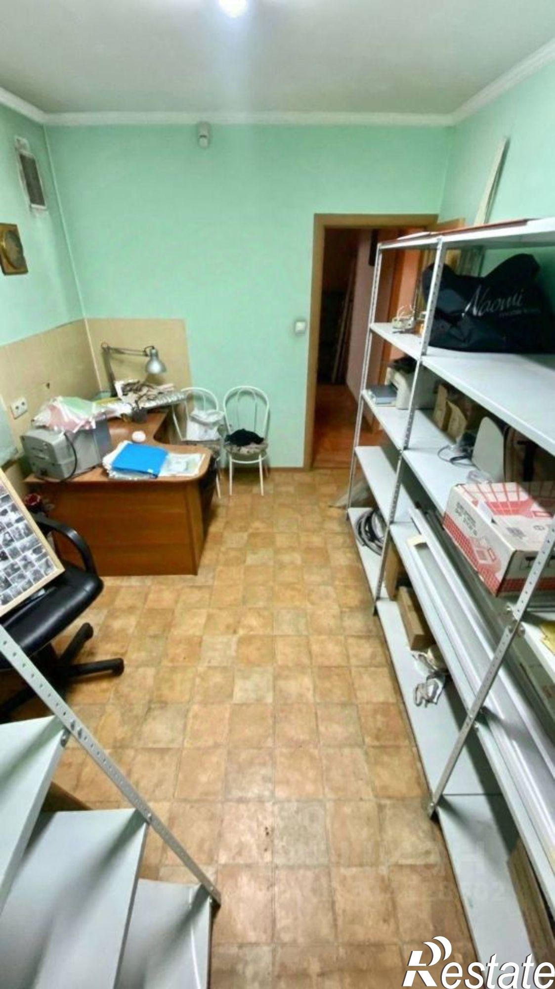 Купить дачу, дом, коттедж за 14 550 000 рублей на Тарская улица, 130