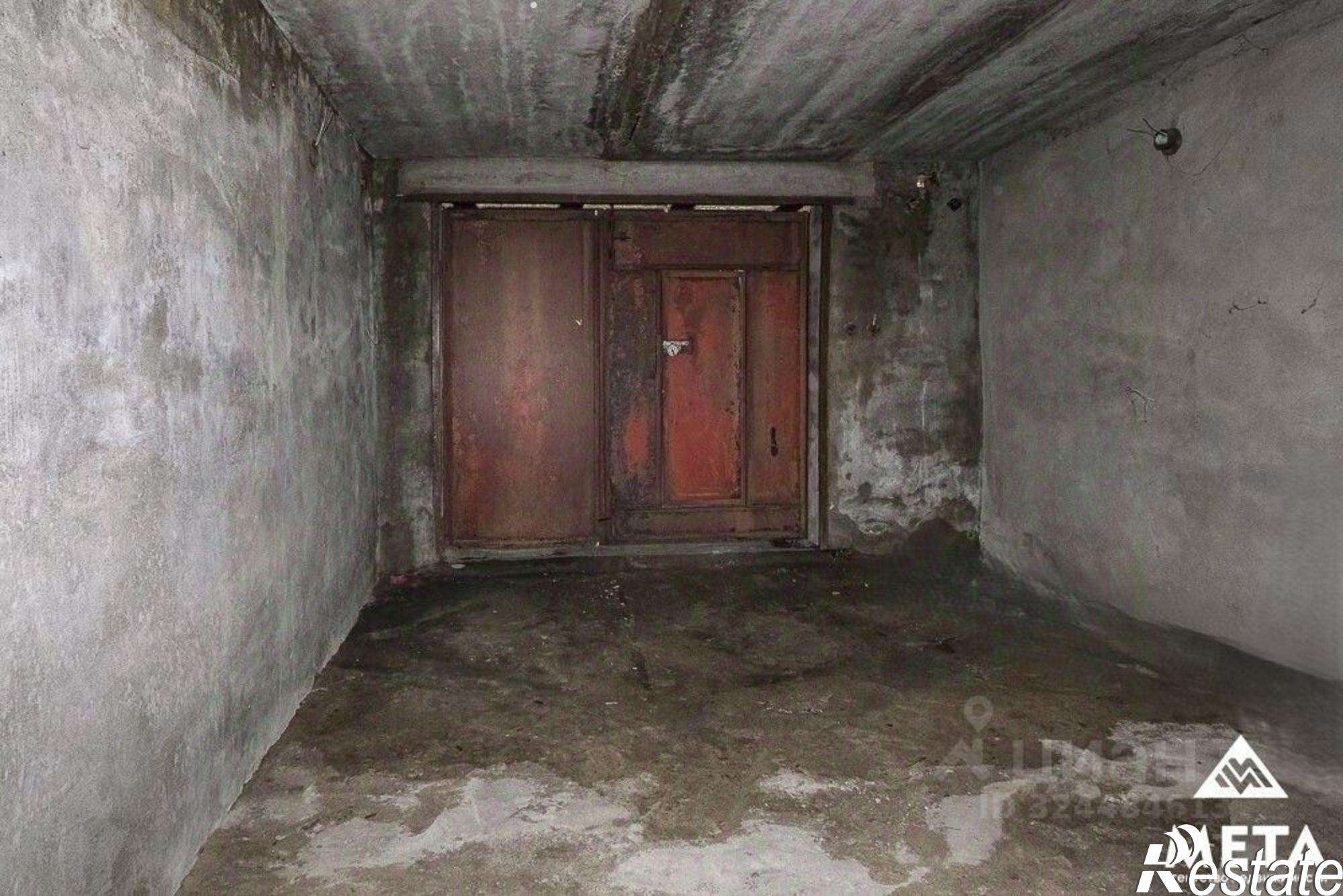 Купить гараж, место в паркинге за 1 000 010 рублей на улица Ватутина, 21