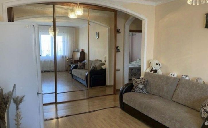 3-комн квартира ул Съездовская, 41