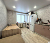 комната 105 кв м ул Петра Ильичева, 2