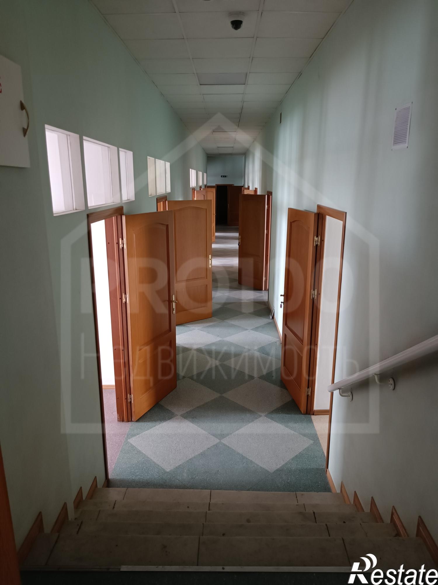 Сдать офис, помещение под офис за 1 000 000 рублей на Гагарина улица,36