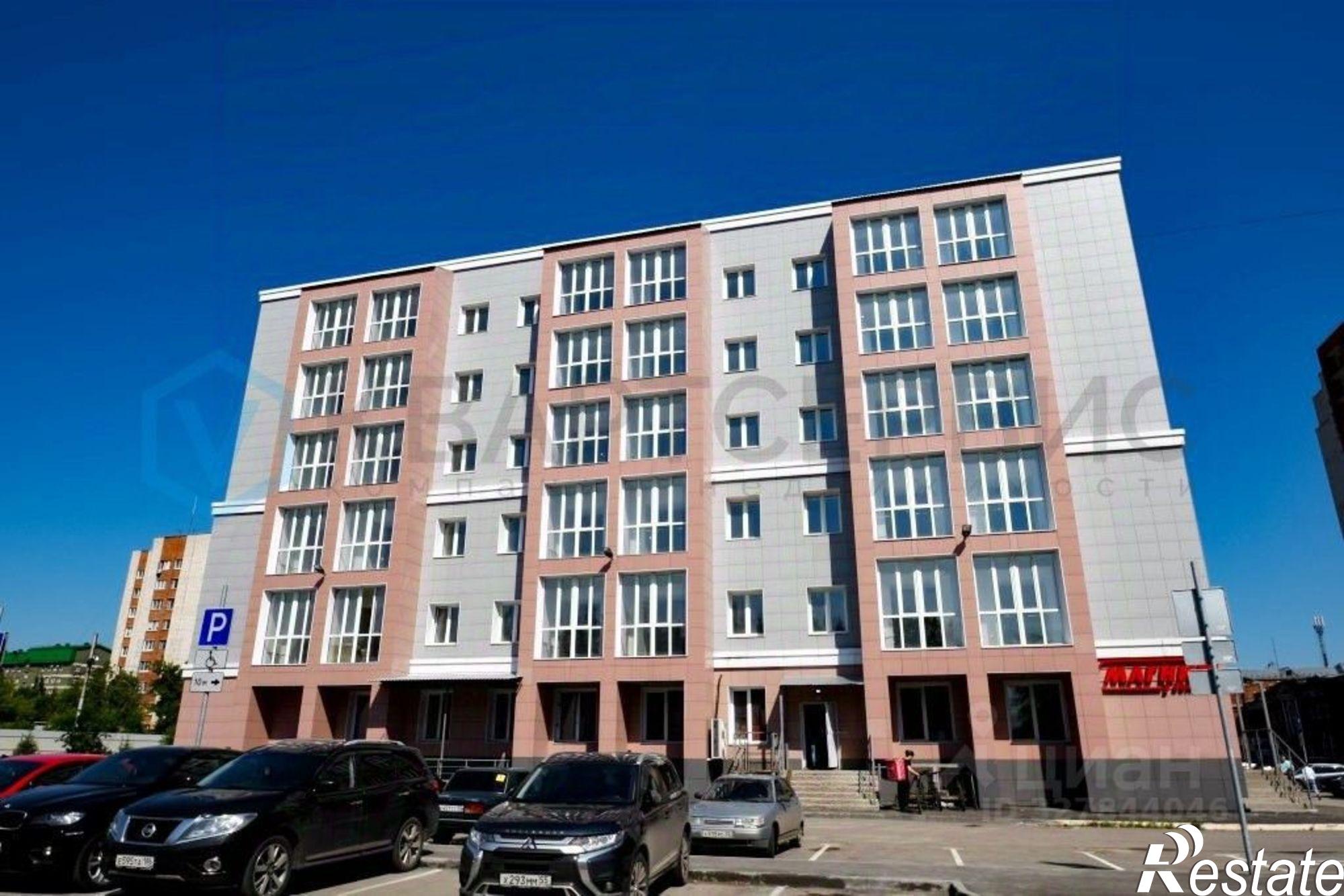 Купить торговое помещение за 33 835 700 рублей на ул Октябрьская, 87