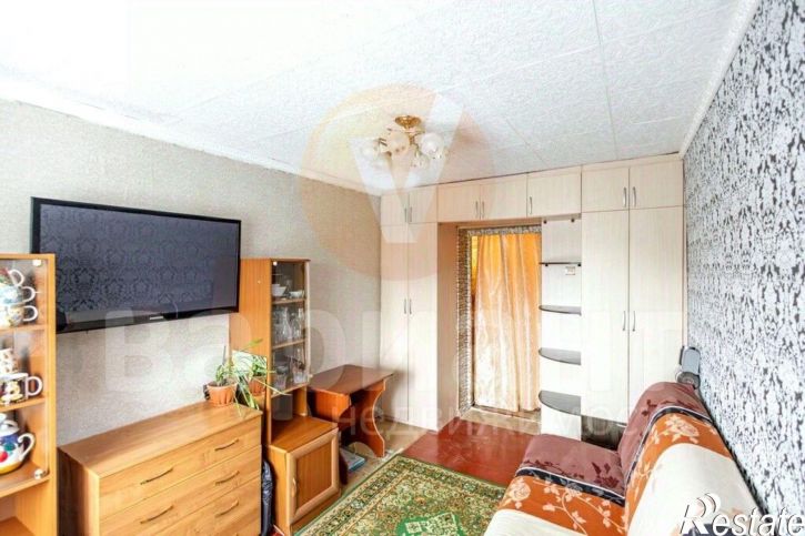 Комната улица Петра Осминина, 28,  д. 28
