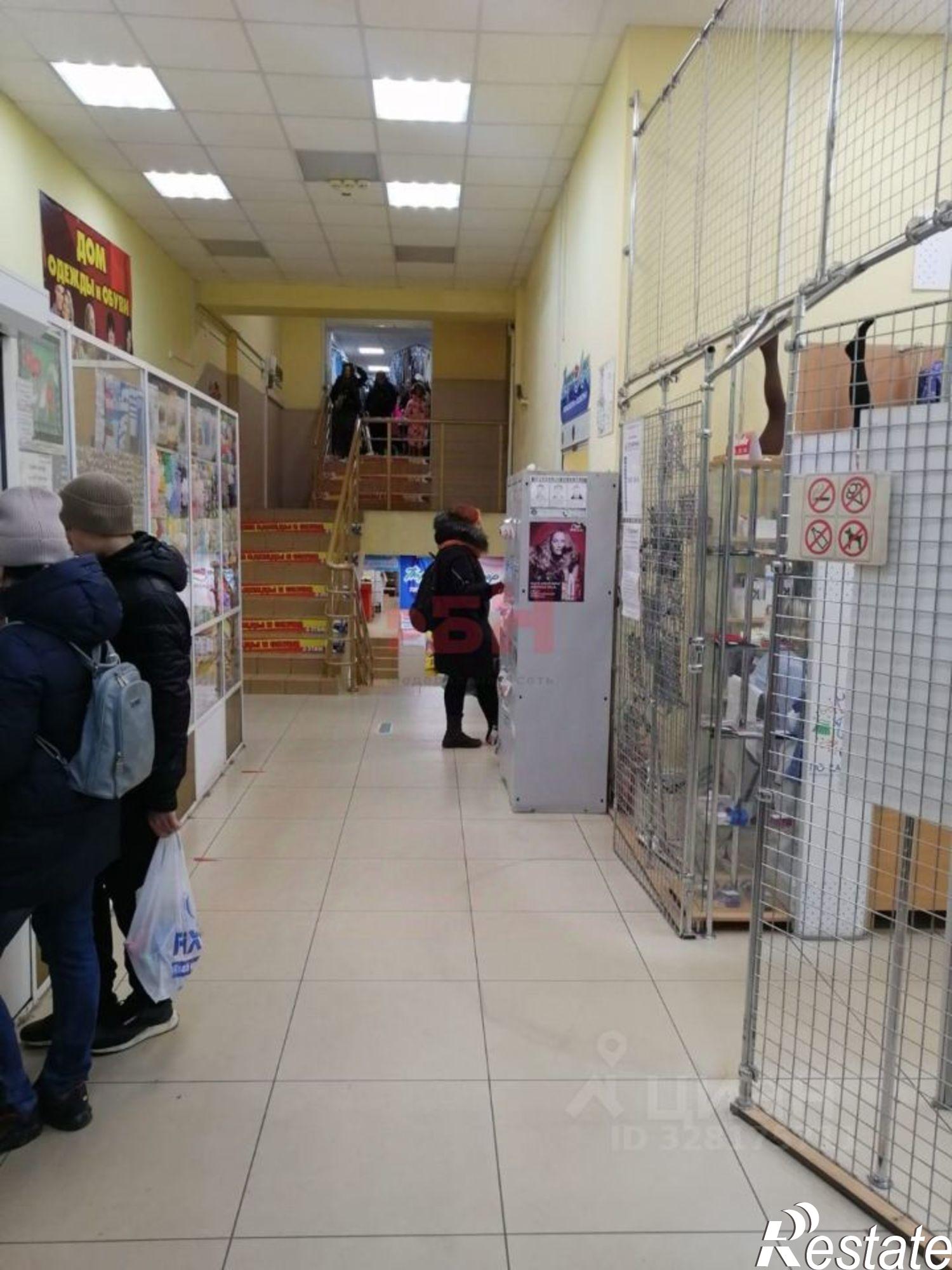 Купить торговое помещение за 260 001 000 рублей на ул Бархатовой, 2А