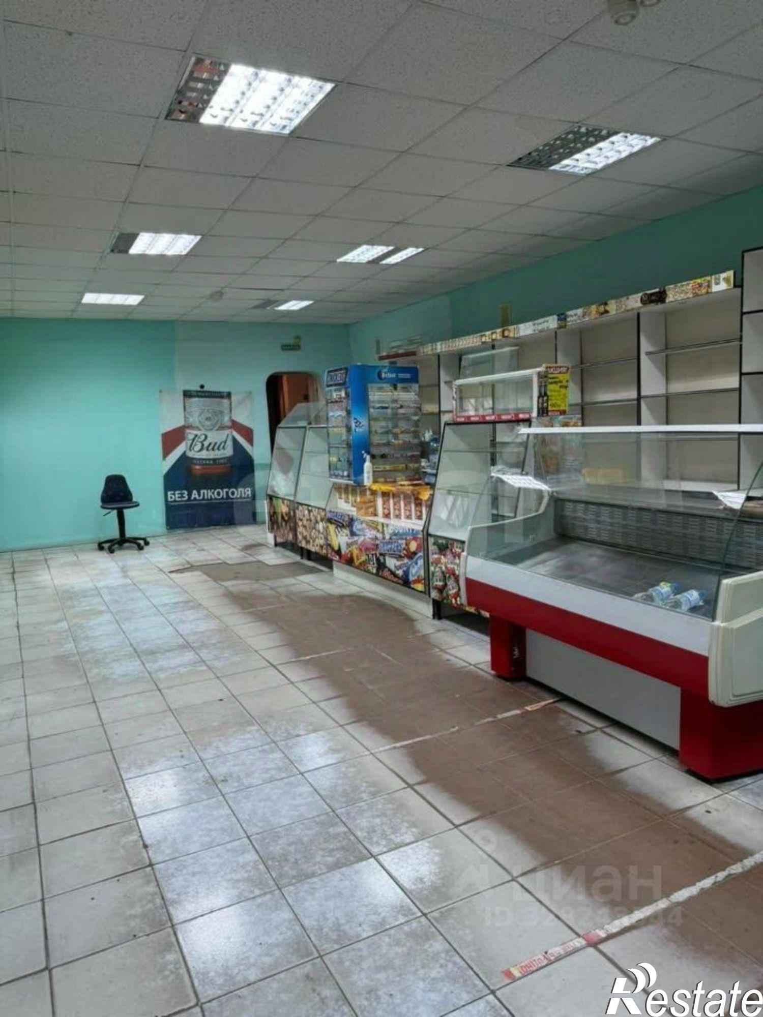 Купить торговое помещение за 27 000 300 рублей на улица Яковлева