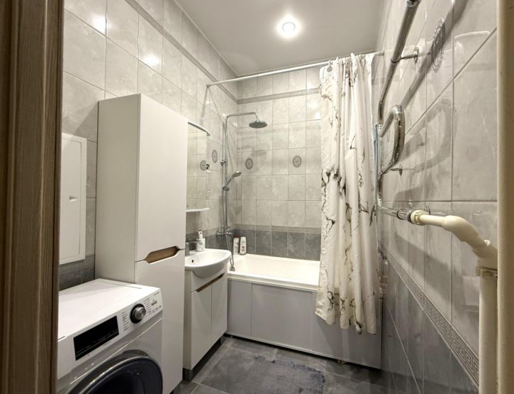 3-комн квартира ул Красный Путь, 28