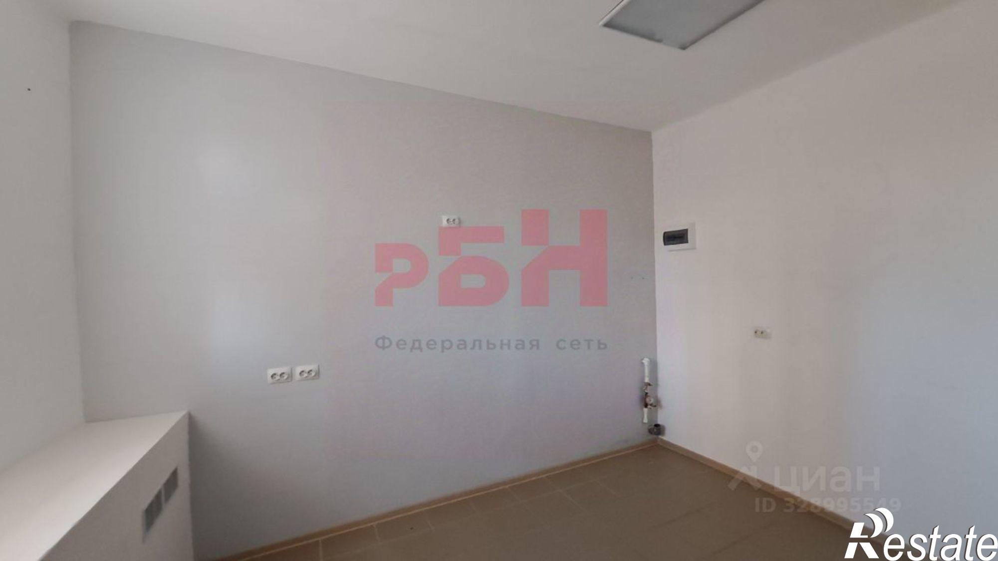 Сдать складское помещение за 125 000 рублей на ул Андрианова, 36
