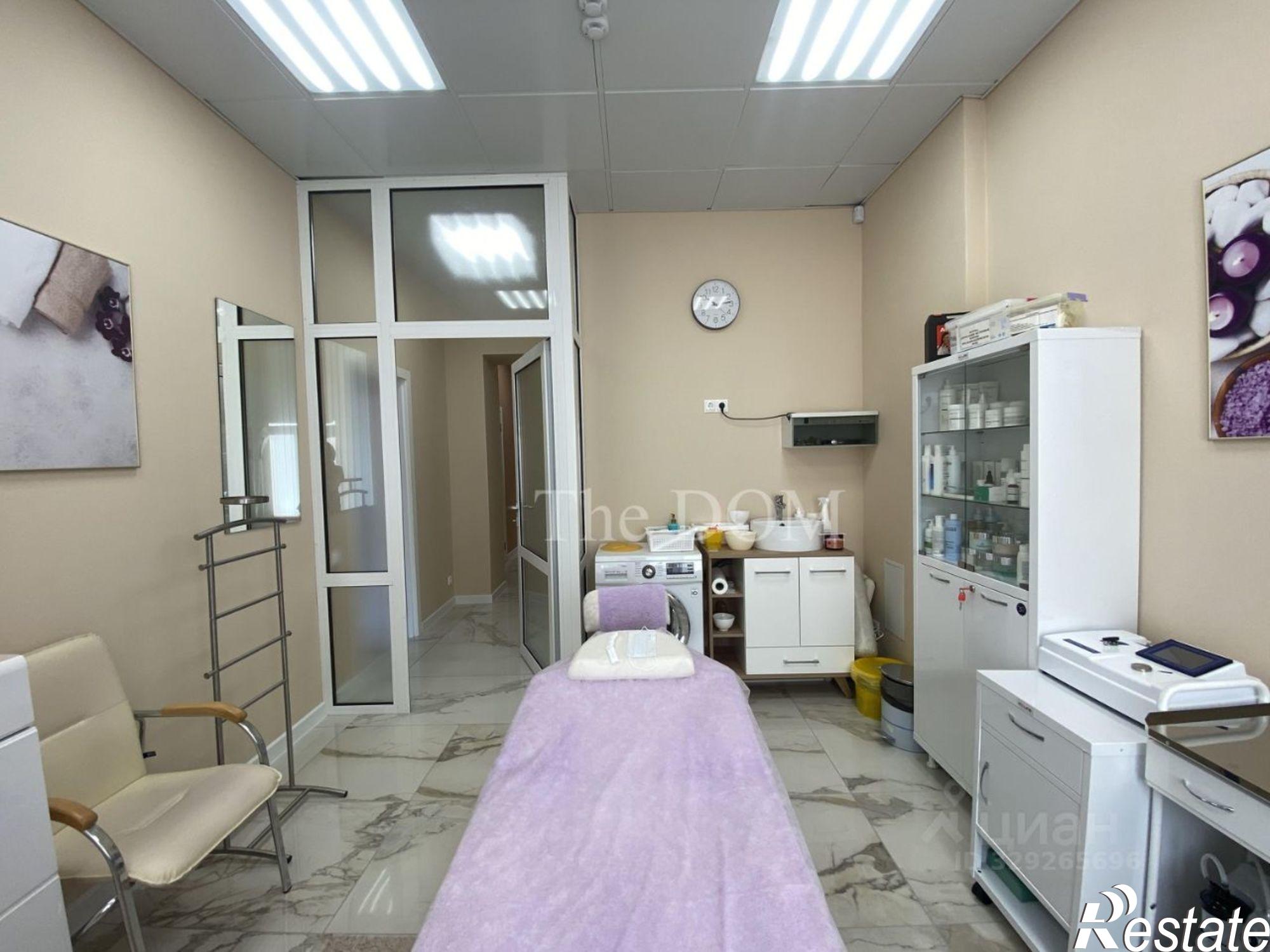 Купить офис, помещение под офис за 11 884 500 рублей на пр-кт Культуры, 3