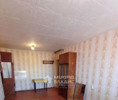 комната 37 кв м ул Декабристов, 155