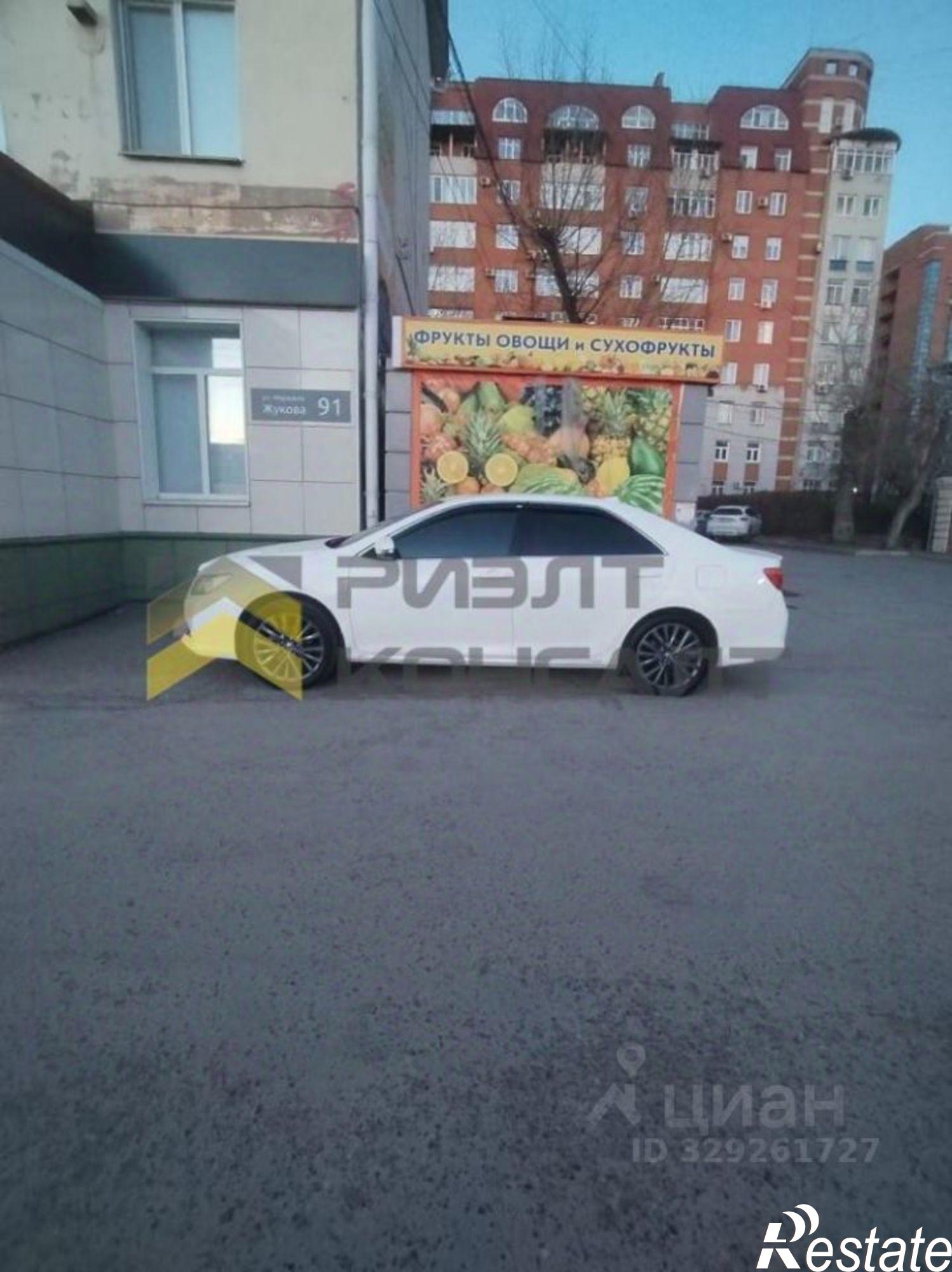 Купить торговое помещение за 550 001 рублей на улица Маршала Жукова