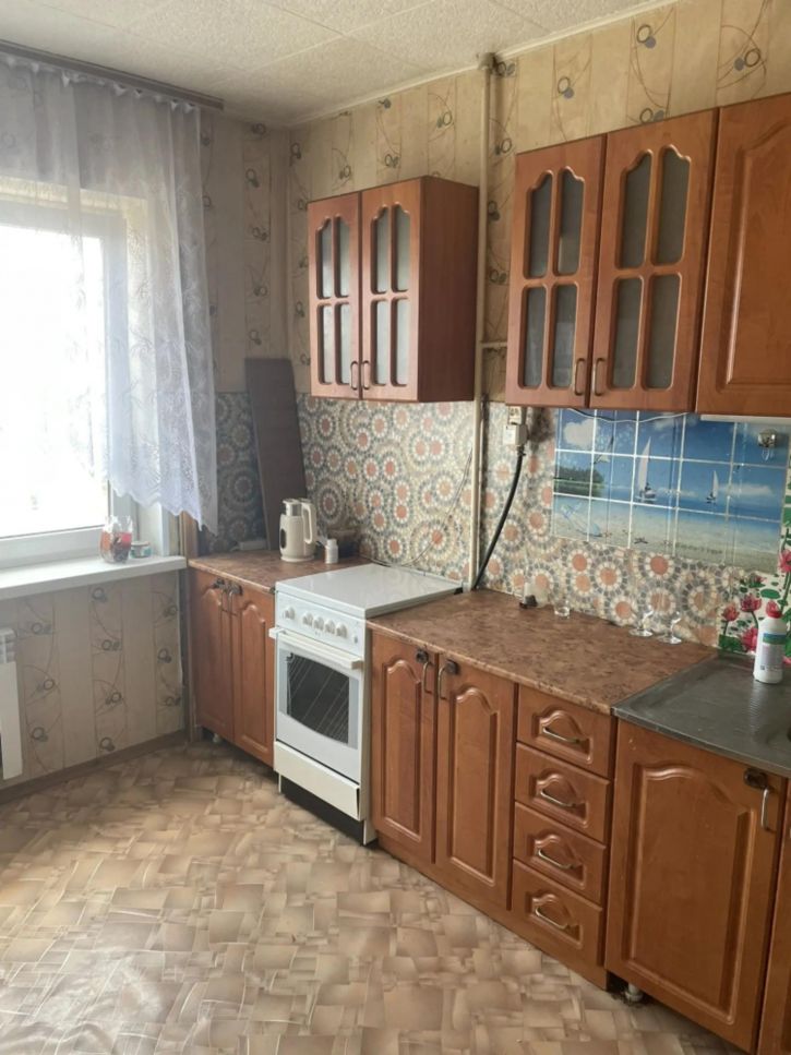 3-комн квартира ул Волгоградская, 14
