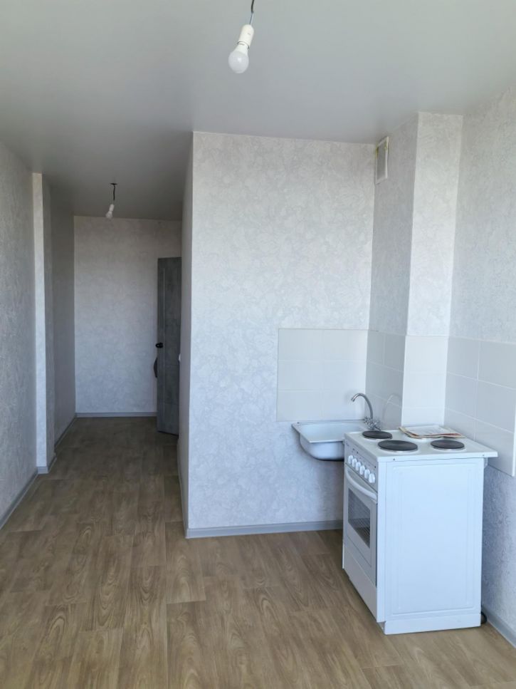 1-комн квартира ул Кировская 5-я, 176
