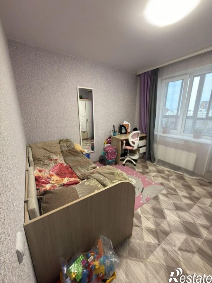 3-комн квартира 6-й Амурский пр-д, 8,  д. 8