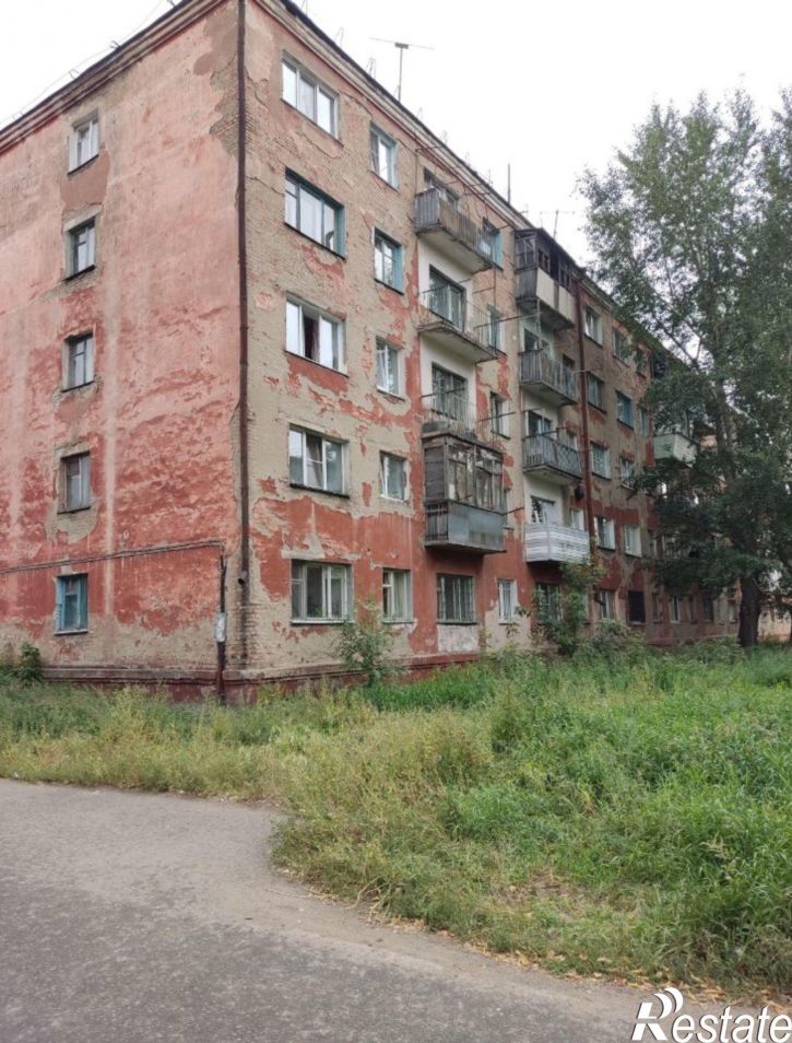Комната Комсомольский г-к, 4,  д. 4