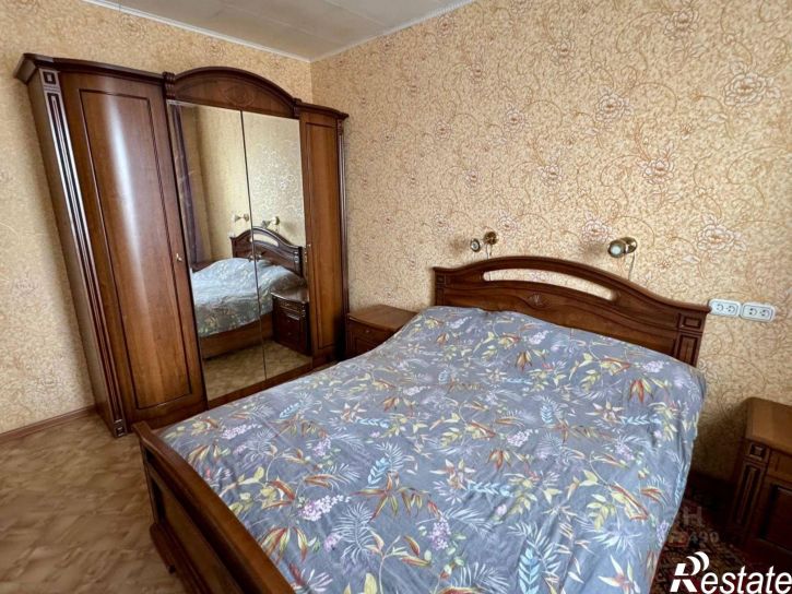 2-комн квартира улица Ярослава Гашека, 11/2,  д. 11/2
