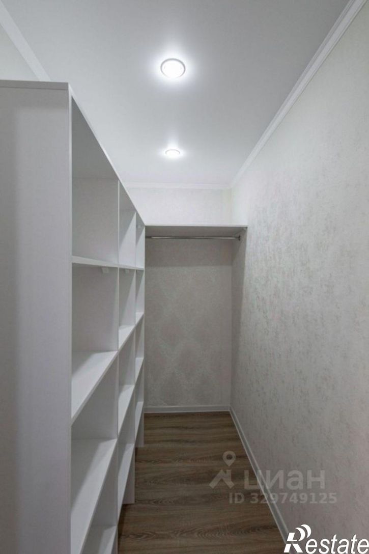 2-комн квартира Коммунальная улица, 3,  д. 3