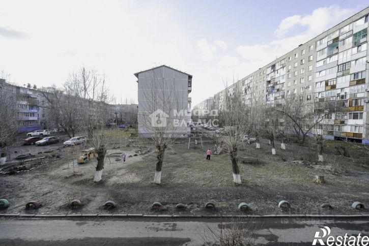 3-комн квартира ул Волкова, 15,  д. 15