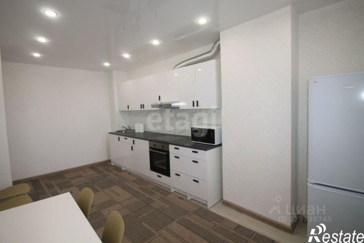 3-комн квартира б-р Архитекторов, 19,  д. 19