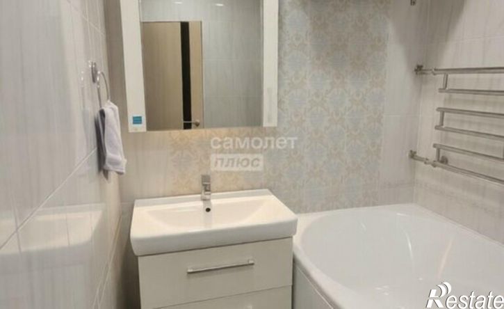 3-комн квартира ул Малунцева, 25,  д. 25