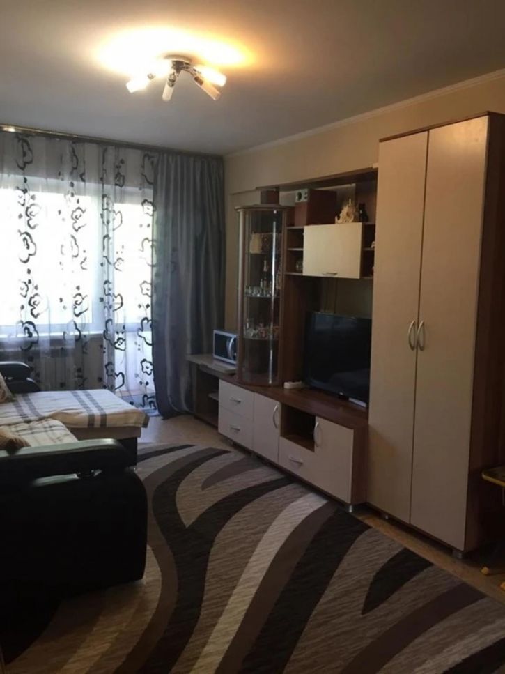 3-комн квартира ул Бородина, 42/а