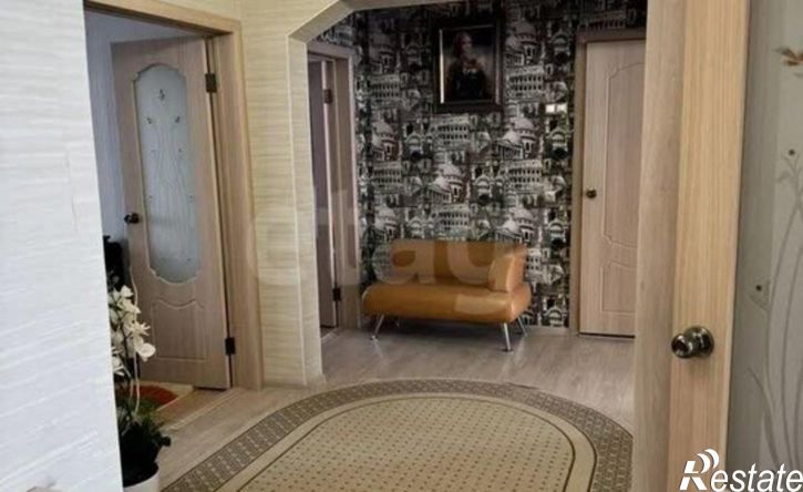 3-комн квартира ул Волховстроя, 94,  д. 94