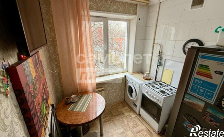 1-комн квартира Космический пр-кт, 105,  д. 105