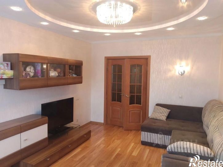 3-комн квартира ул Гашека, 20,  д. 20