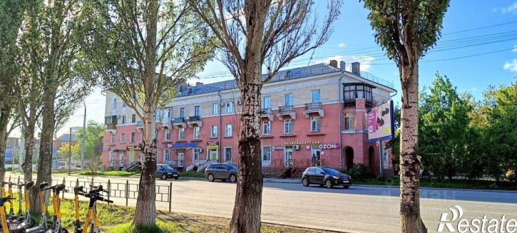 3-комн квартира ул 11-я Линия, 185,  д. 185