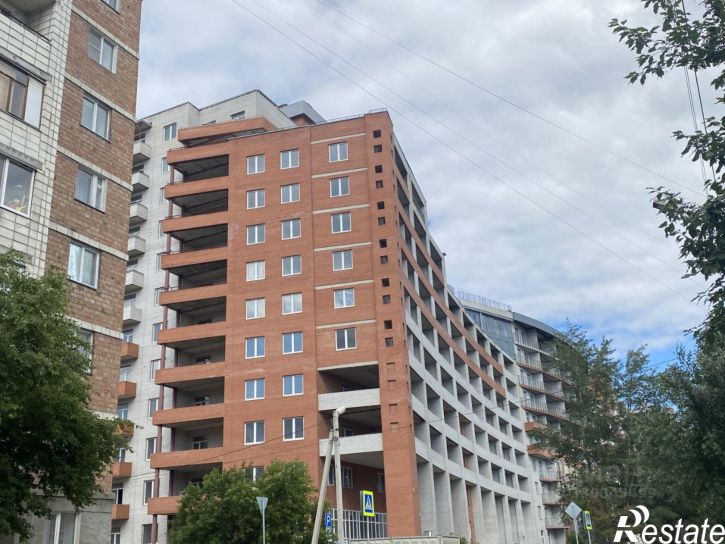 3-комн квартира ул Яковлева, 15,  д. 15