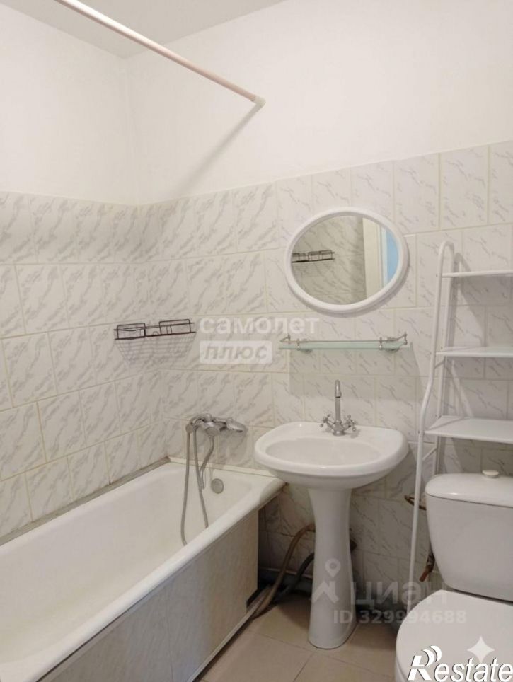 1-комн квартира пр-кт Комарова, 31,  д. 31