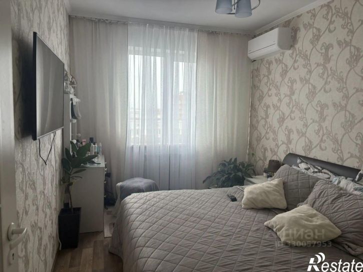 3-комн квартира ул 70 лет Октября, 13/2,  д. 13/2