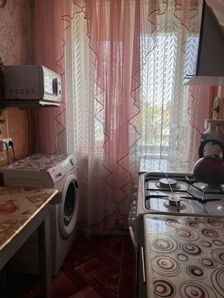2-комн квартира ул Самарская 1-я, 5