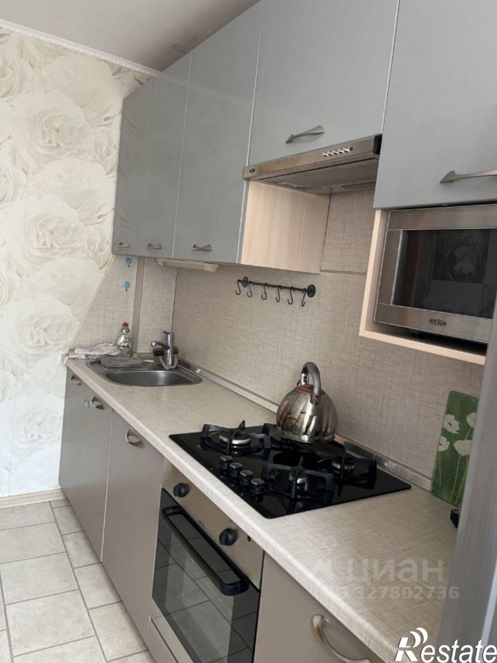 3-комн квартира ул Новокирпичная, 5,  д. 5