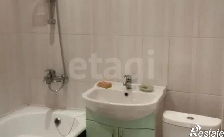 1-комн квартира проспект Комарова, 27,  д. 27