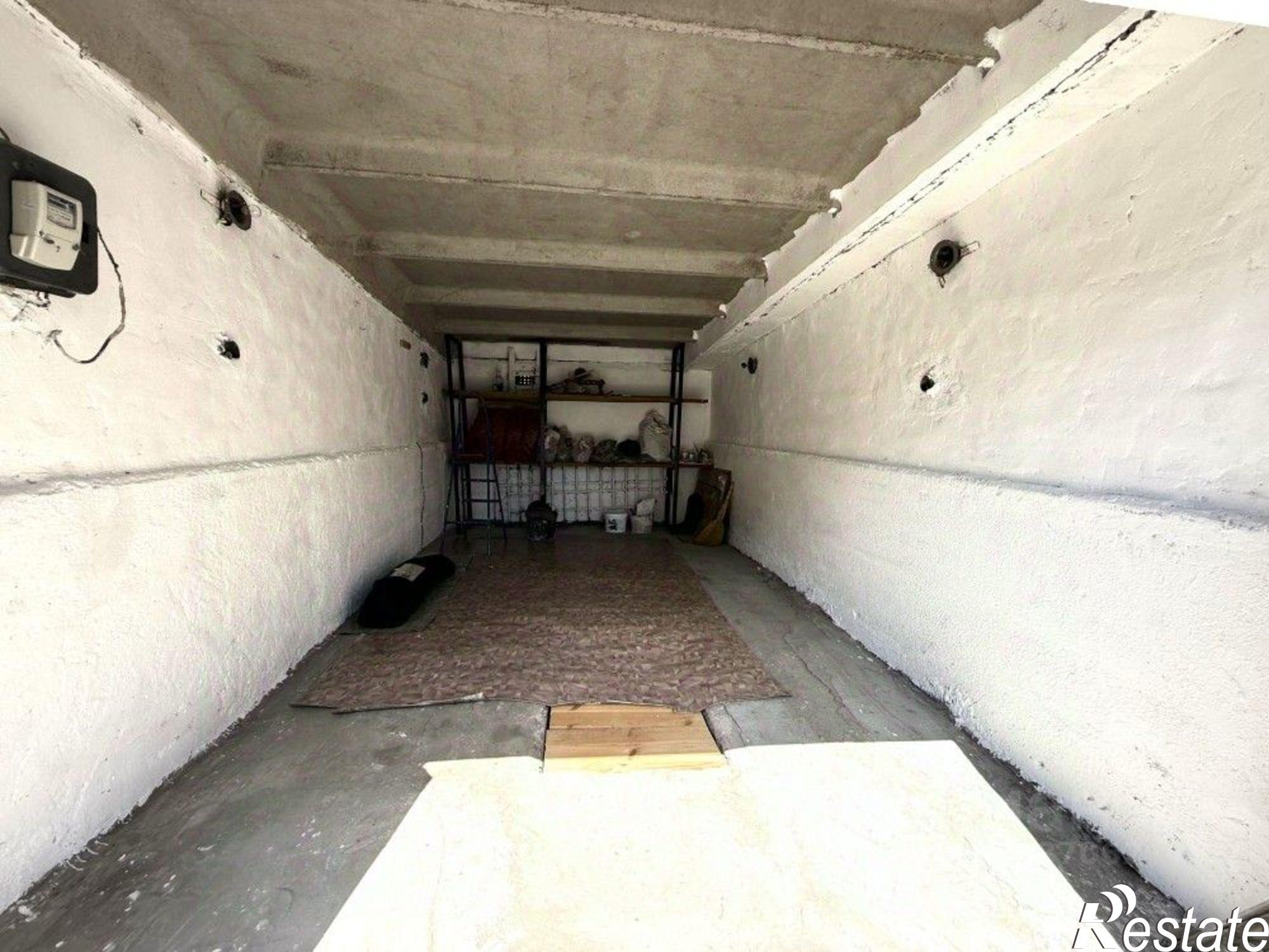 Купить гараж, место в паркинге за 1 300 000 рублей на ул 4-я Северная, 6