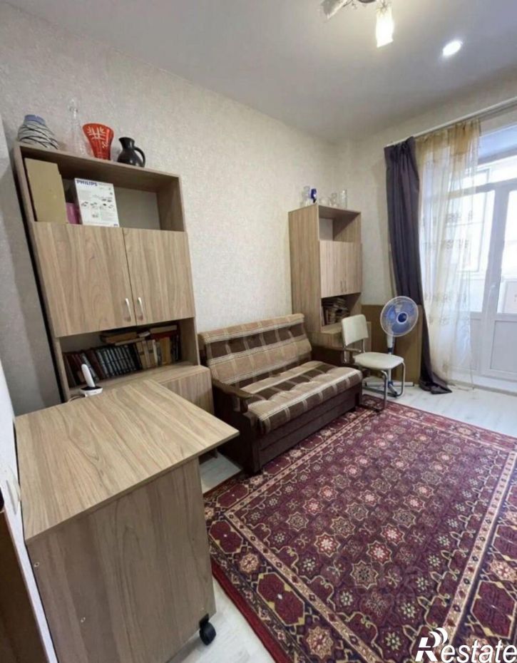 3-комн квартира ул 20 лет РККА, 9 1,  д. 9 1,  к. 1