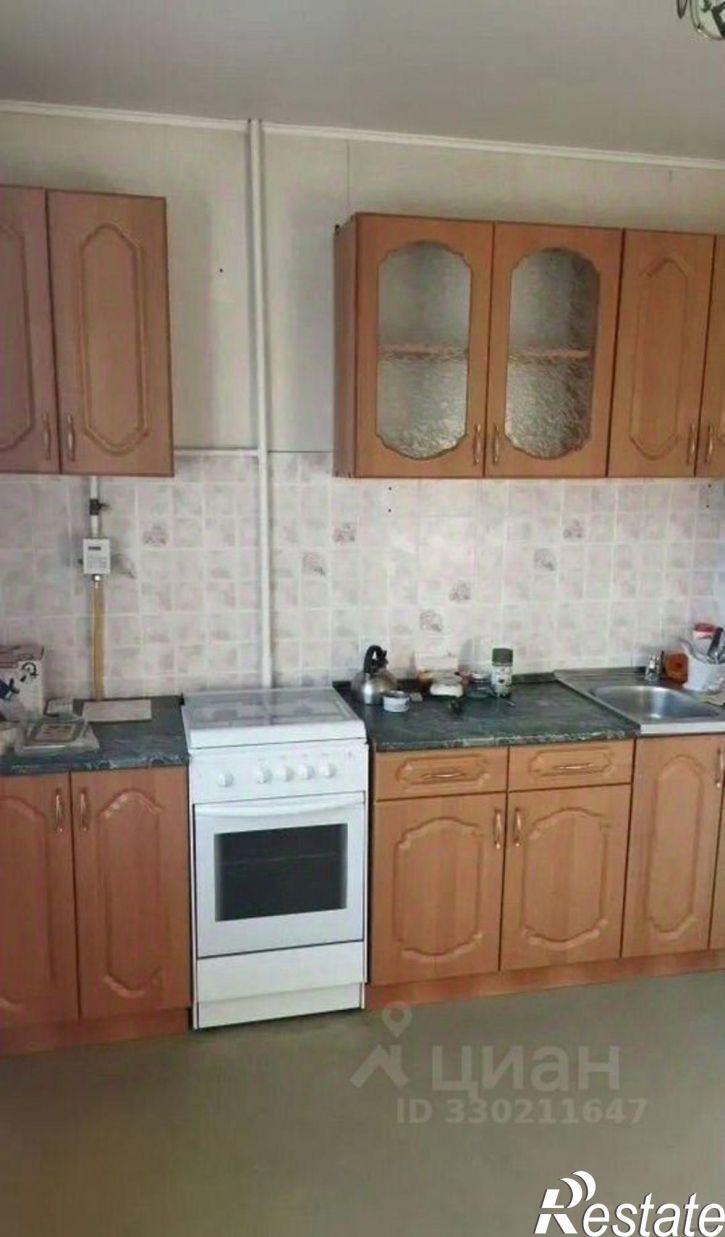 1-комн квартира пр-кт Комарова, 27,  д. 27