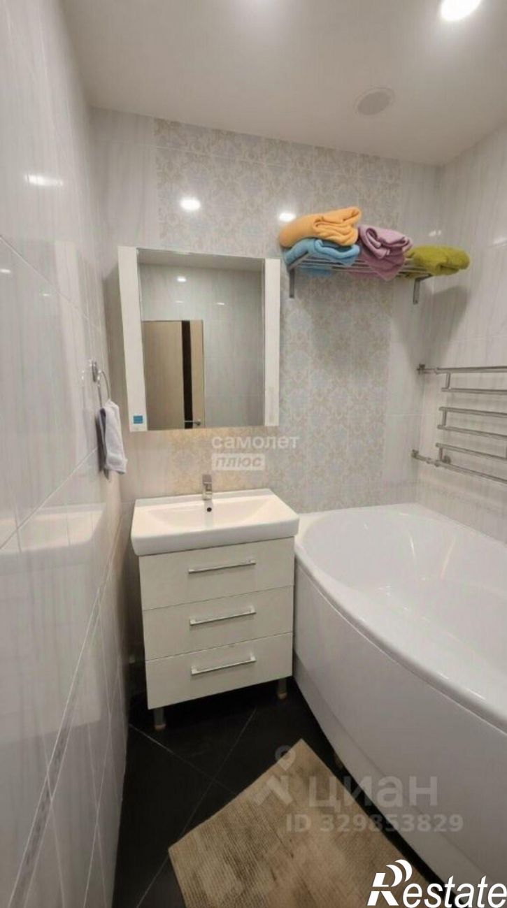 3-комн квартира ул Малунцева, 25,  д. 25