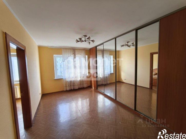 3-комн квартира ул Омская, 127,  д. 127