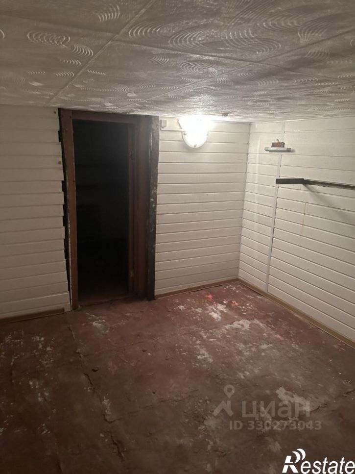 Гараж/парковка пр-кт Комарова, 7А,  д. 7А