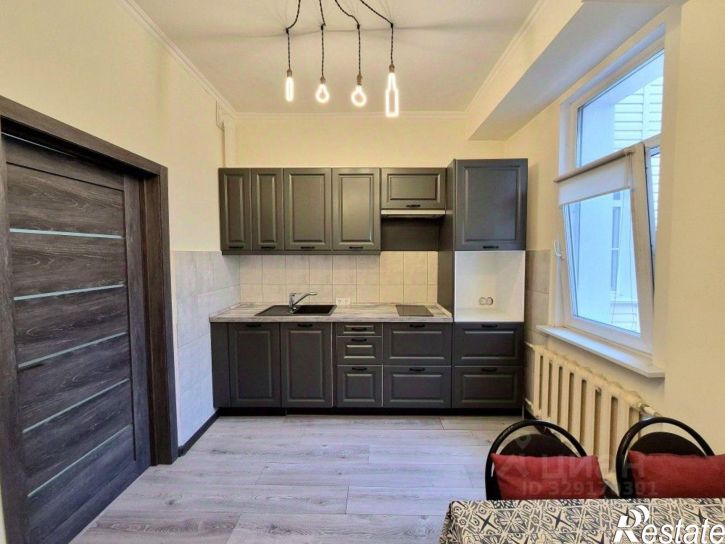 3-комн квартира Заозёрная улица, 13Б,  д. 13Б