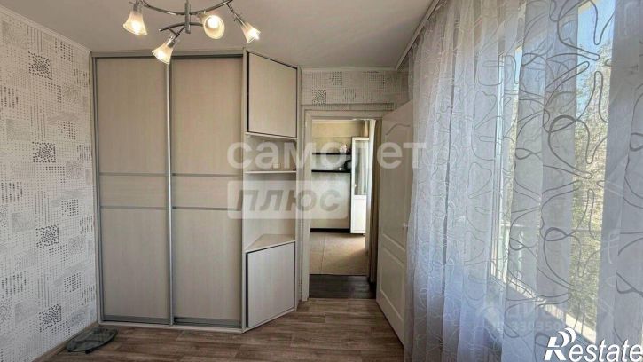 3-комн квартира ул Путилова, 8,  д. 8