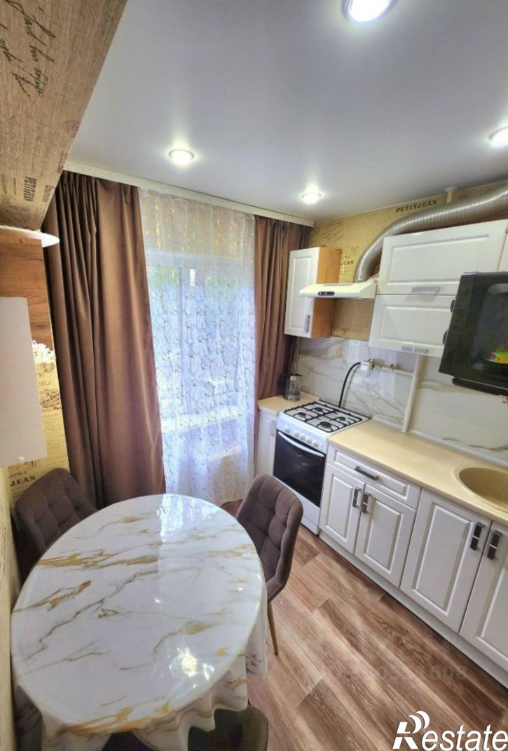 4-комн квартира ул Романенко, 2,  д. 2