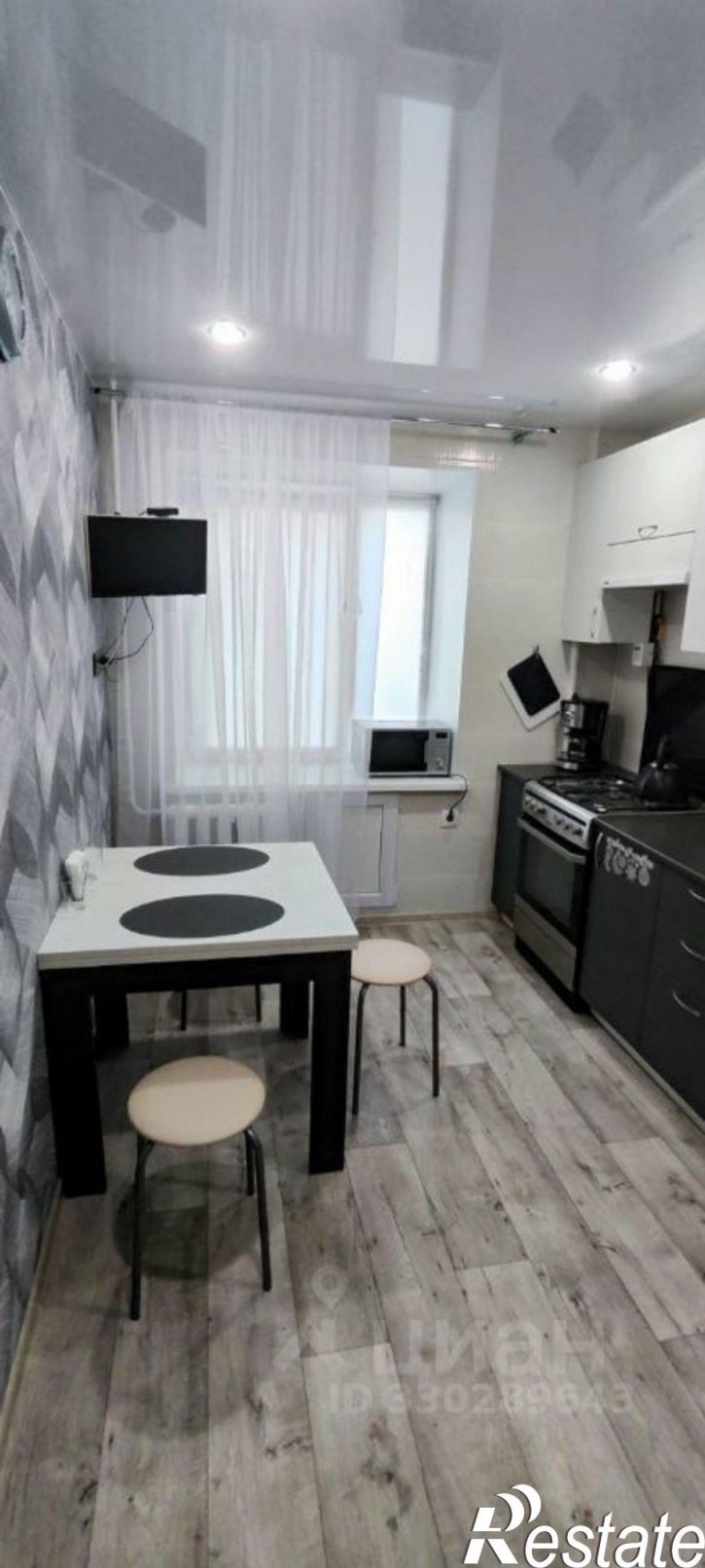 2-комн квартира ул Сулеймана Стальского, 2,  д. 2