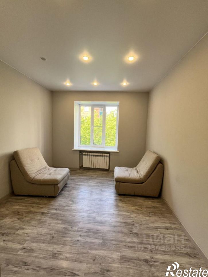 3-комн квартира ул Пархоменко, 18,  д. 18