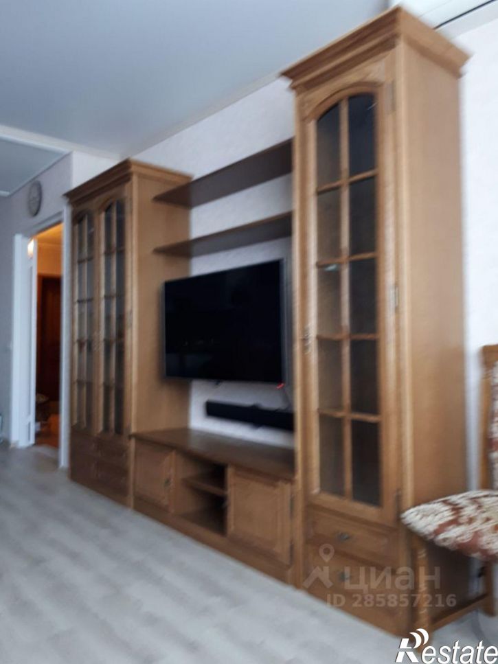 4-комн квартира улица Туполева, 4,  д. 4